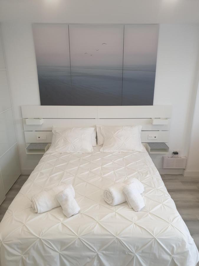 Estudio Amalfi Torre Del Mar Exterior photo